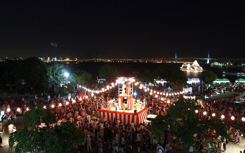 横浜みなとみらい21に過去最大1 500匹以上の ピカチュウが大量発生 夏祭りの華 神輿渡御や盆踊りや縁日など親子で楽しめる 夏満喫イベント3つを7月28日より順次開催 月刊イベントマーケティング 展示会 イベント Miceの総合サイト 横浜みなとみらい21に過去最大1 500匹以上の ピカチュウが大量発生 夏祭りの華 神輿渡御や盆踊りや縁日など親子で楽しめる 夏満喫イベント3つを7月28日より順次開催 月刊イベントマーケティング 展示会 イベント Miceの総合サイト