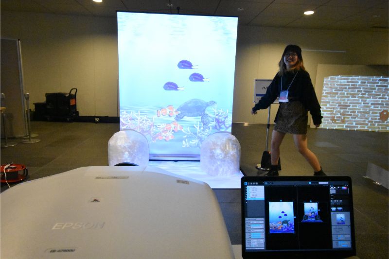 画像：NoMaps2019の展示に参加した北海道ハイテクノロジー専門学校の作品「海中旅行」